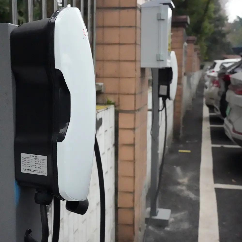 Bornes de recharge pour véhicules: relever les défis de l’espace Urbain