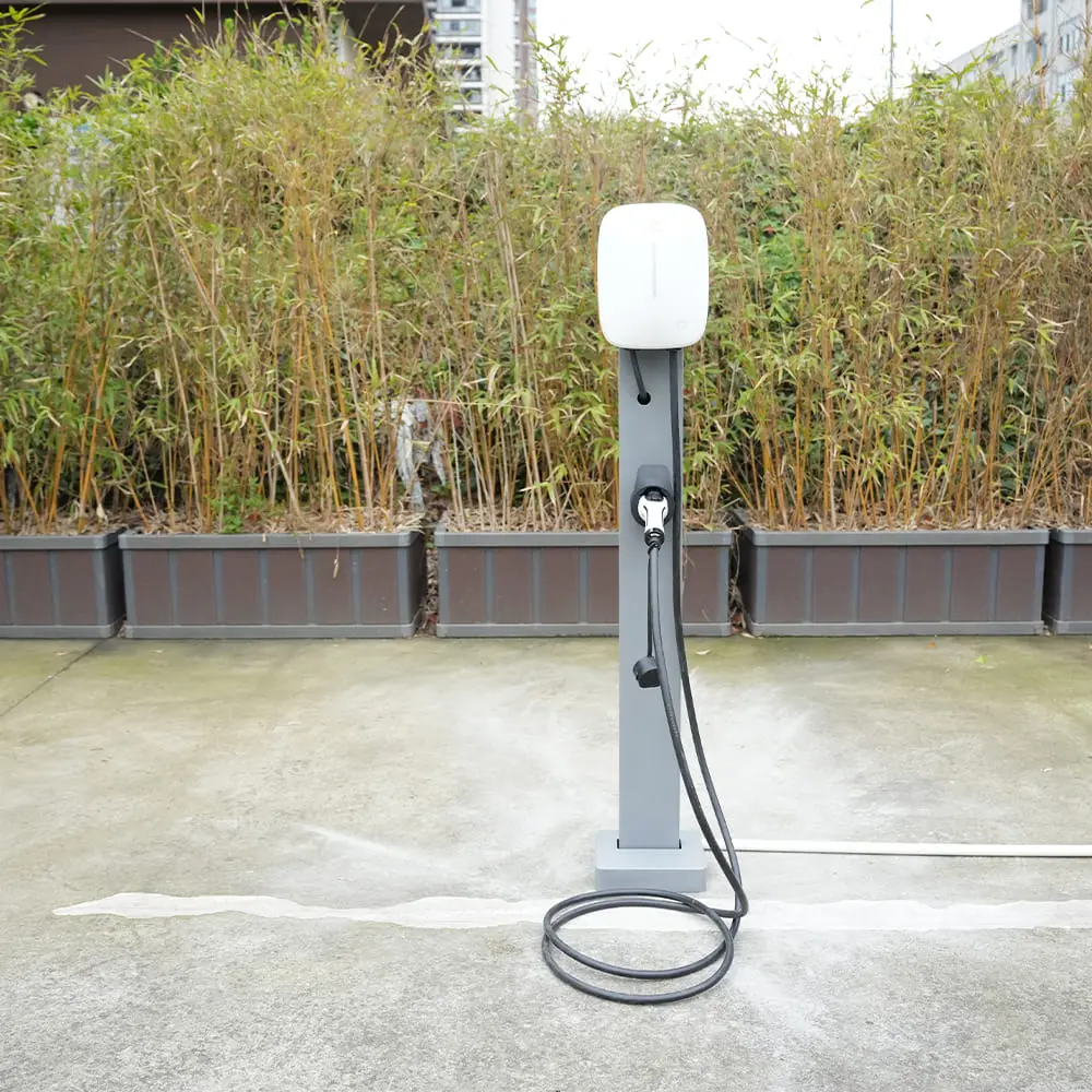 Stations de Recharge EV: la pression pour l’accessibilité 24/7
