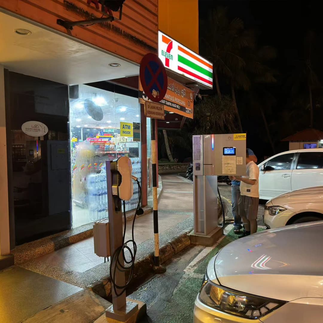Comment les Stations de charge rapide DC réduisent l’anxiété de portée